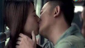 索吻狂魔的所有视频,视频集锦中的甜蜜瞬间与浪漫故事